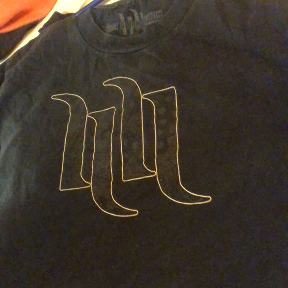 Tattoo Tshirt - Picture 3 of 4